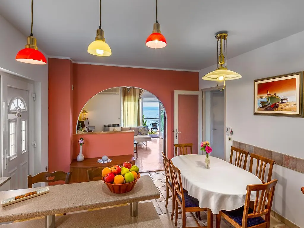 Apartment Nika Opatija